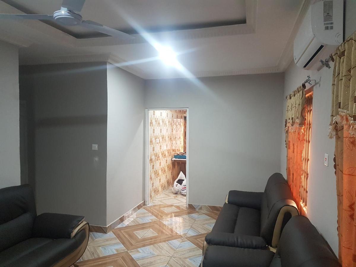 Private Executive Apartments Damba Luaran gambar